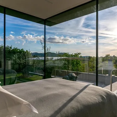 Vila Ms Villa *